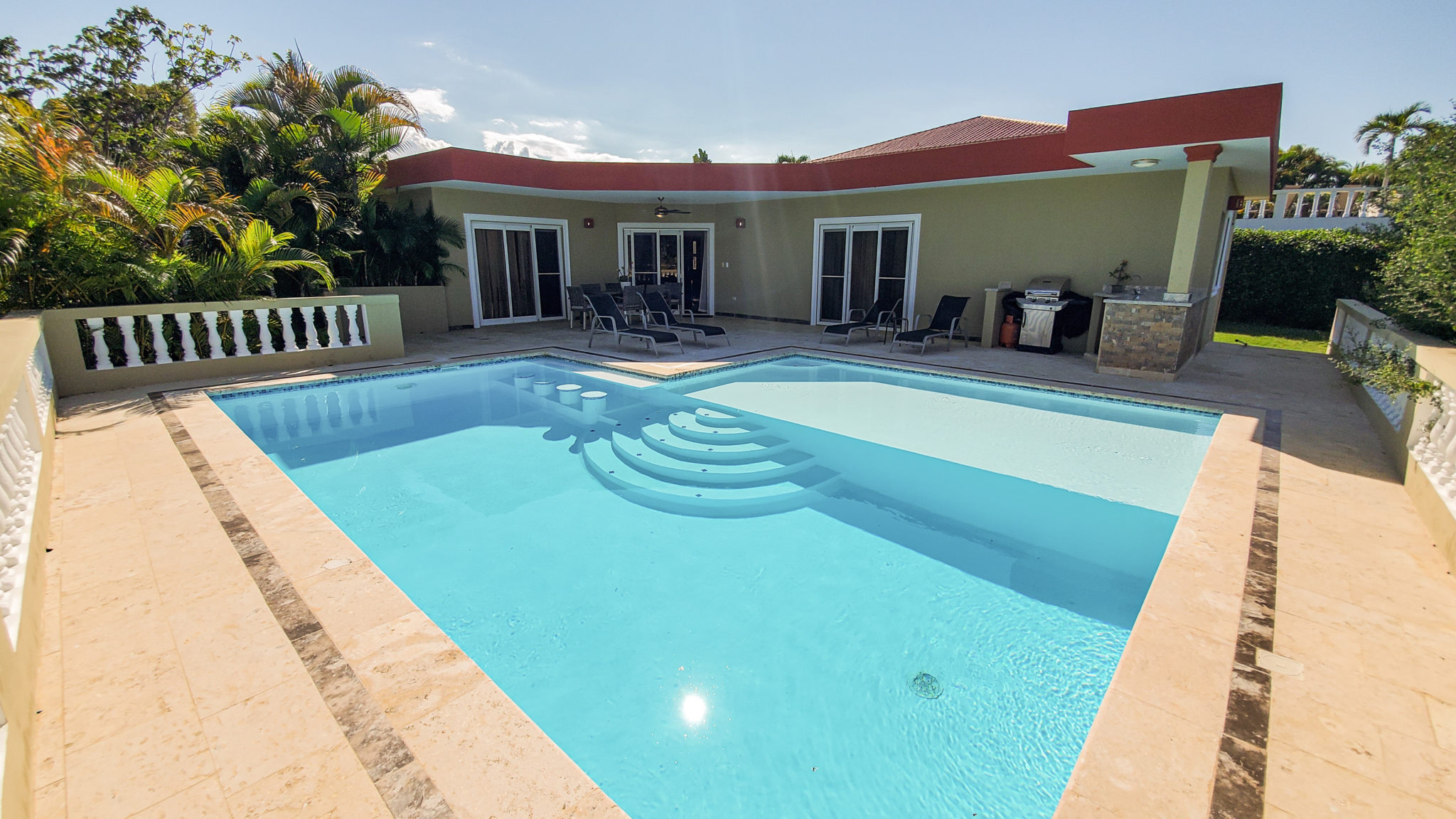 Portada de Casa Lucy