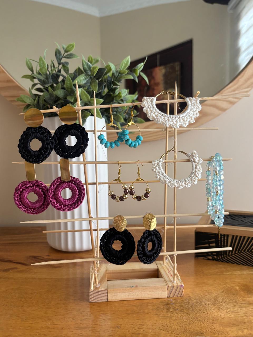 Aretes   varios